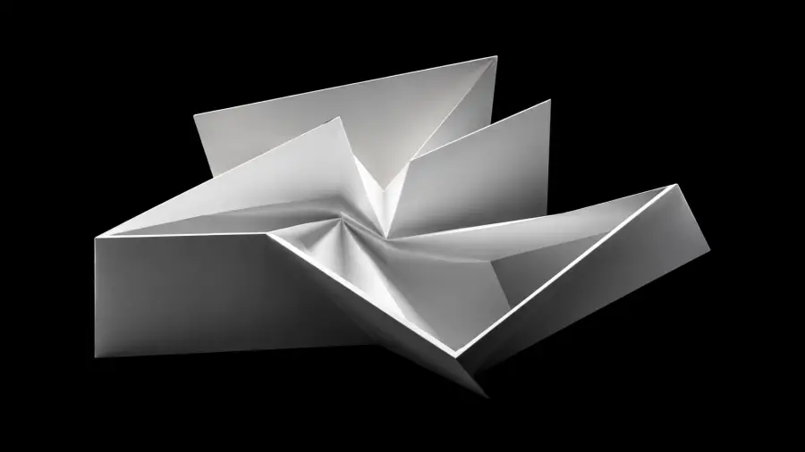 Abstract White Origami Geometric Sculpture 4K wallpaper for desktop and mobile - Pixbee