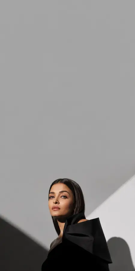 Aishwarya Rai Minimalist Shadow Graphic Portrait 4K wallpaper for desktop and mobile - Pixbee