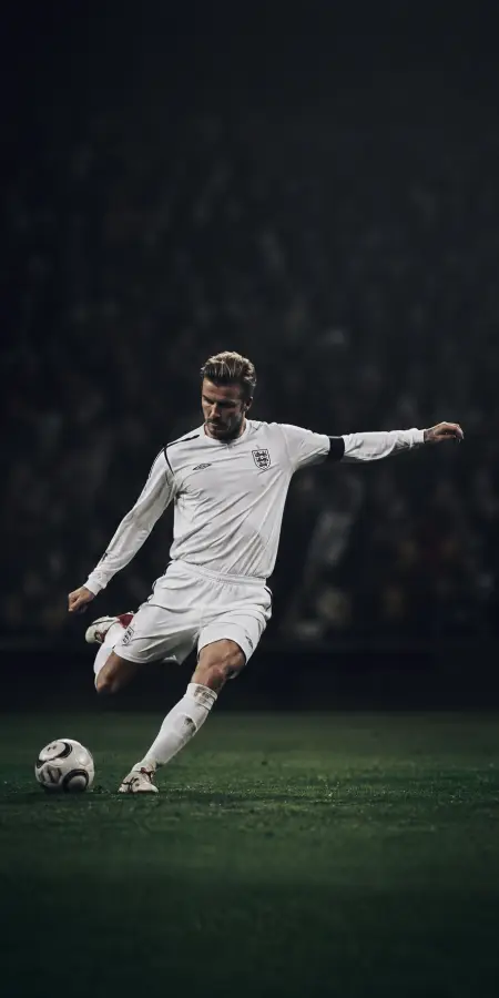 David Beckham Football Passing Icon 4K wallpaper for desktop and mobile - Pixbee