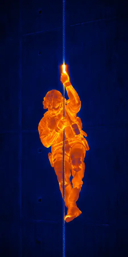 Thermal Heat Vision Swat Officer Rappelling — ue5 phone wallpaper