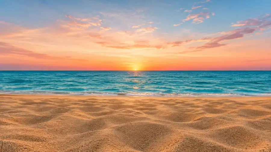 Where the Ocean Meets Dawn 4K wallpaper for desktop and mobile - Pixbee